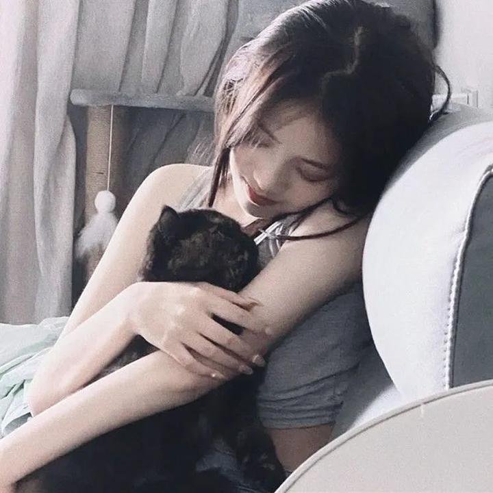 暗夜魔法使封面